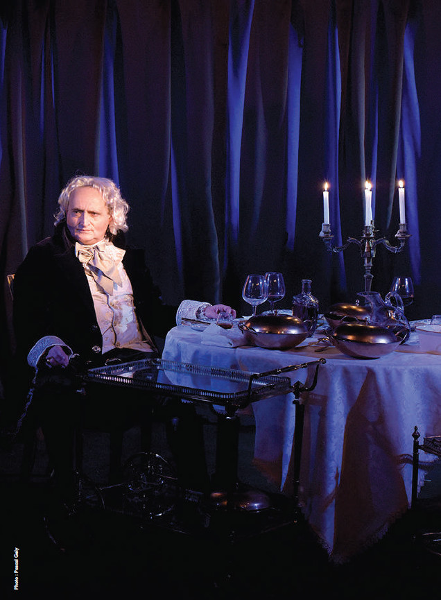 THEATRE : "LE SOUPER" THEATRE : "LE SOUPER"