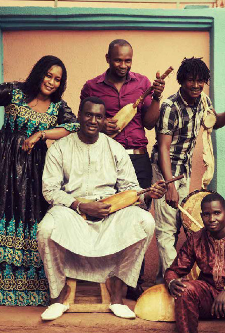 Musique : BASSEKOU KOUYATE & NGONI BA Musique : BASSEKOU KOUYATE & NGONI BA
